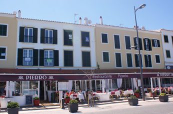 Front line property in the Port of Mahon Front line property in the Port of Mahon